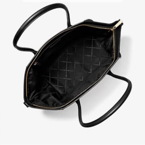 Michael Kors Avril XL Black tote BNWT, large purse, MK, black leather purse - Picture 2 of 11